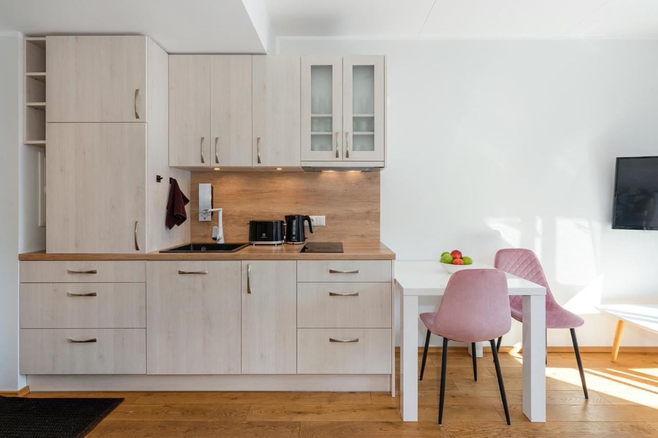Guest Apartments In City Center Tartu Exterior foto